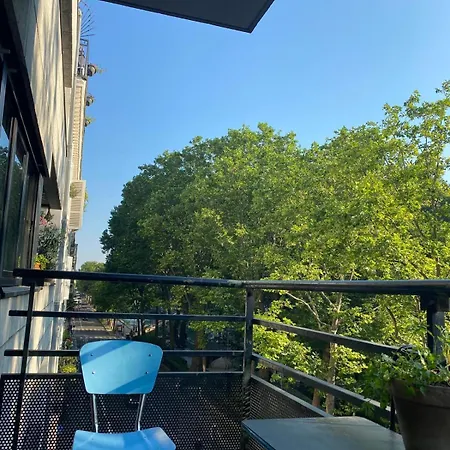 Sur Le Canal Апартаменты Париж