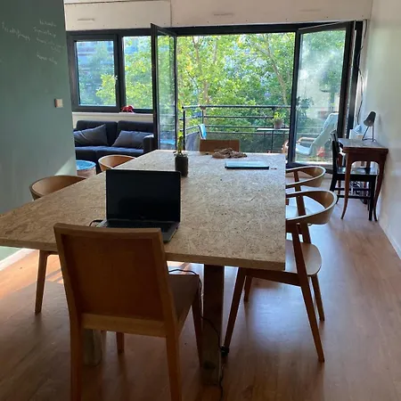 Апартаменты Sur Le Canal Париж